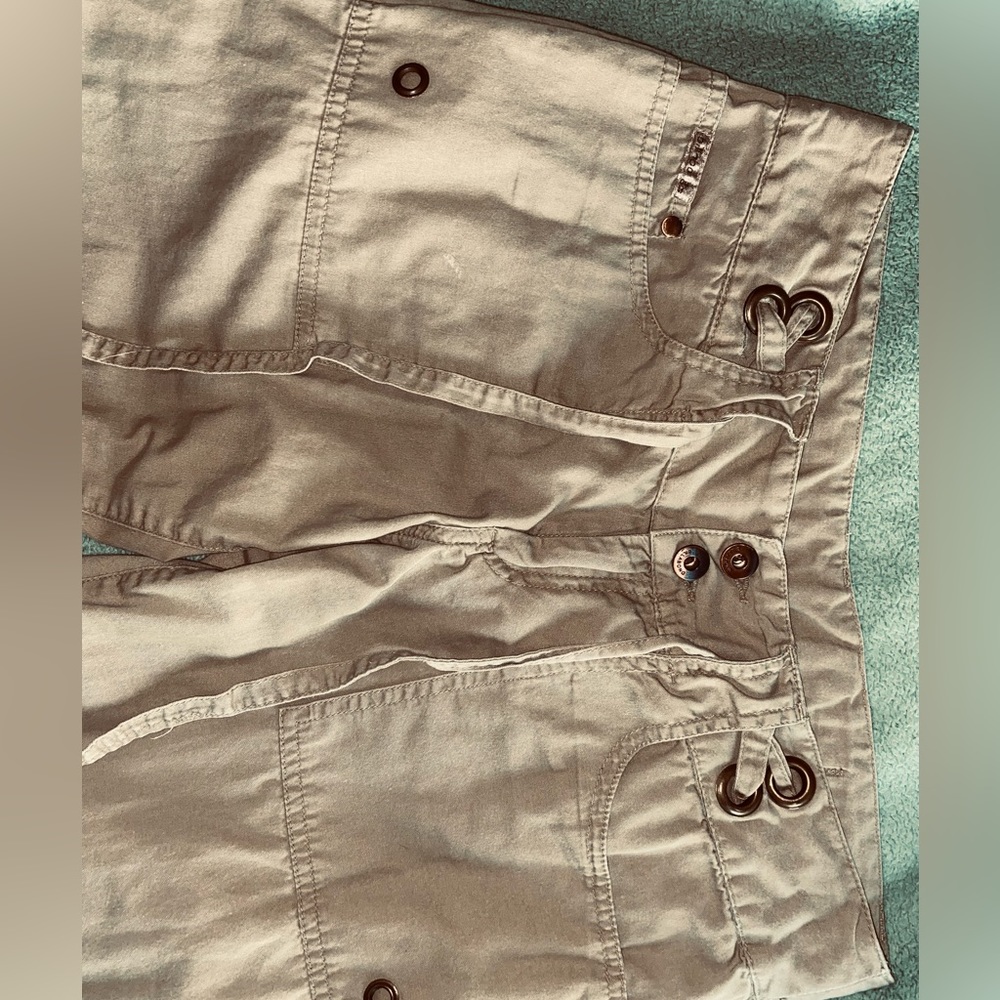 Woman’s size 5 vintage pants